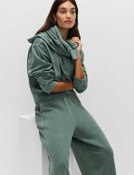 Pure Cotton Garment Dye Cropped Sweatshirt