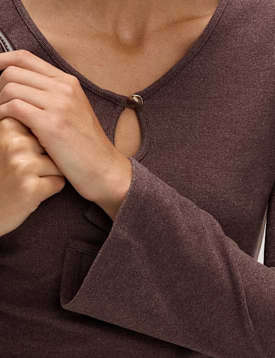 Keyhole Cosy Flute Sleeves Top