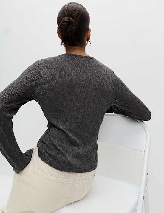 Long Sleeve Floral Mesh Slash Neck Top