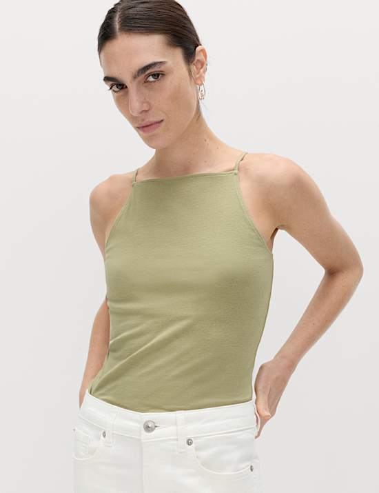 Maillot de corps en coton &agrave; encolure carr&eacute;e et rayures fines