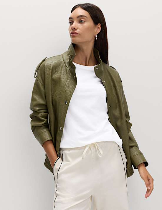 Ruimvallend T-shirt van katoen en modal