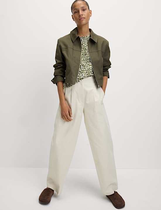 Kaus Oblong Bermotif Campuran Katun Kain Modal