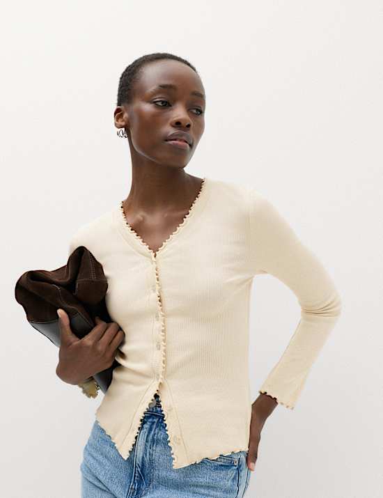 Cotton Rich V-Neck Buttoned Top