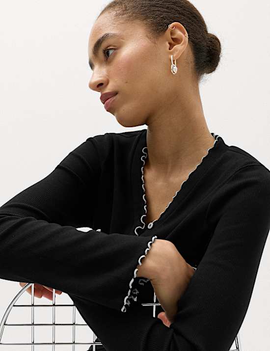 Cotton Rich V-Neck Buttoned Top