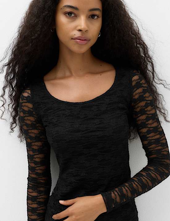Lace Scoop Neck Top