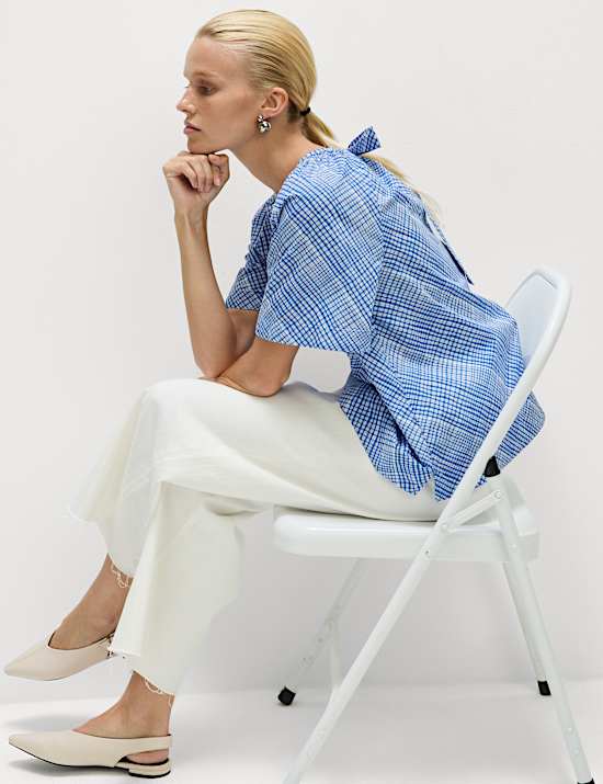 Bluse aus reiner Baumwolle mit Bindedetail hinten