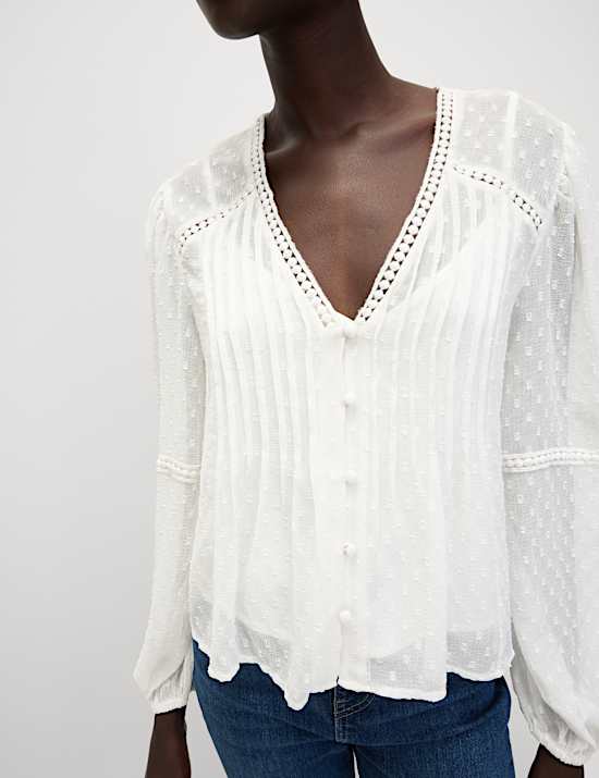 Dobby Textured V-Neck Long Sleeve Blouse