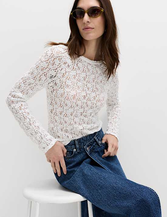 חולצת תחרה מבד עשיר בכותנה בטקסטורה