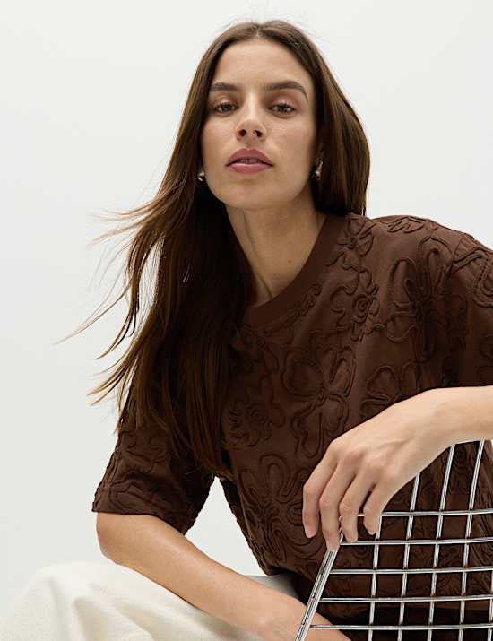 Pure Cotton Appliqu&eacute; T-Shirt