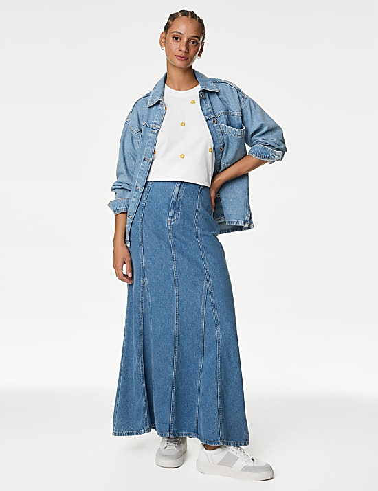 Pure Cotton Boxy Embroidered Floral T-Shirt