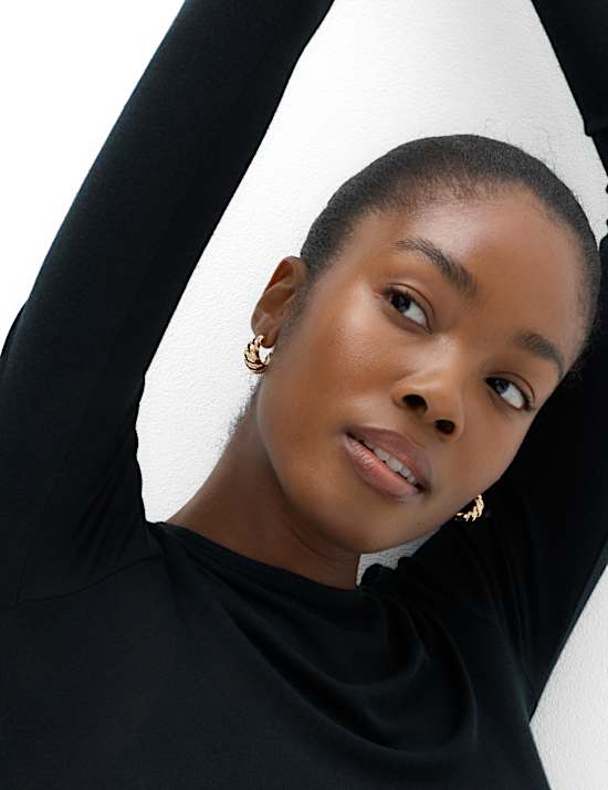 Long Sleeve Crew Neck Top With Wool