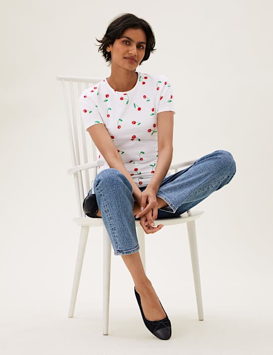 Cotton Printed Crew Neck Fitted T-Shirt