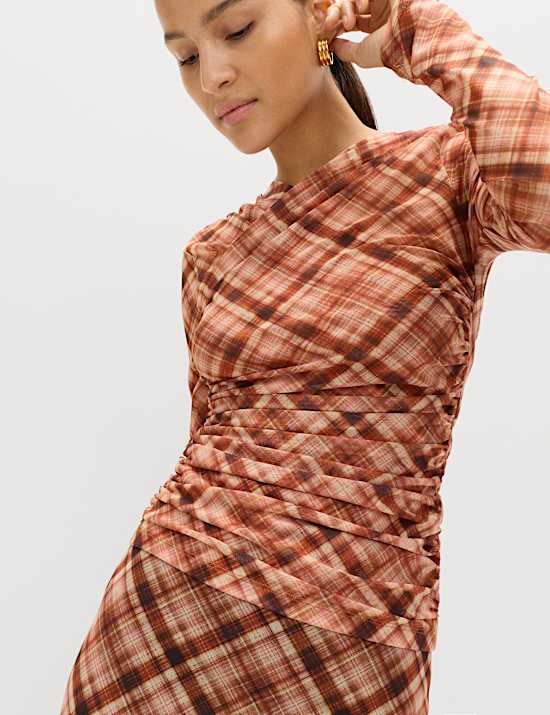 Mesh Jersey Checked V-Neck Wrap Top