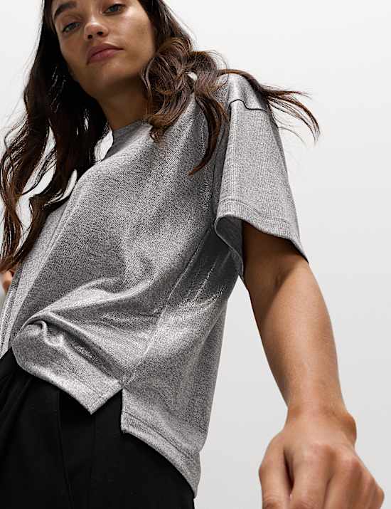 Γυαλιστερό μεταλλιζέ t-shirt