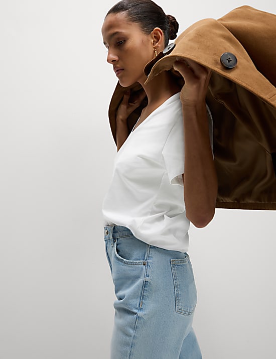 Set van 2 zuiver katoenen T-shirts met V-hals