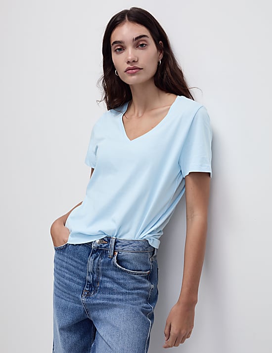 T-Shirt &mu;&epsilon; &lambda;&alpha;&iota;&mu;ό&kappa;&omicron;&psi;&eta; V &alpha;&pi;ό 100% &beta;&alpha;&mu;&beta;ά&kappa;&iota;