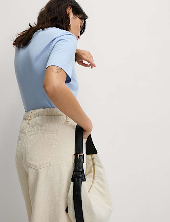 T-shirt 100 % coton, coupe idéale pour le quotidien