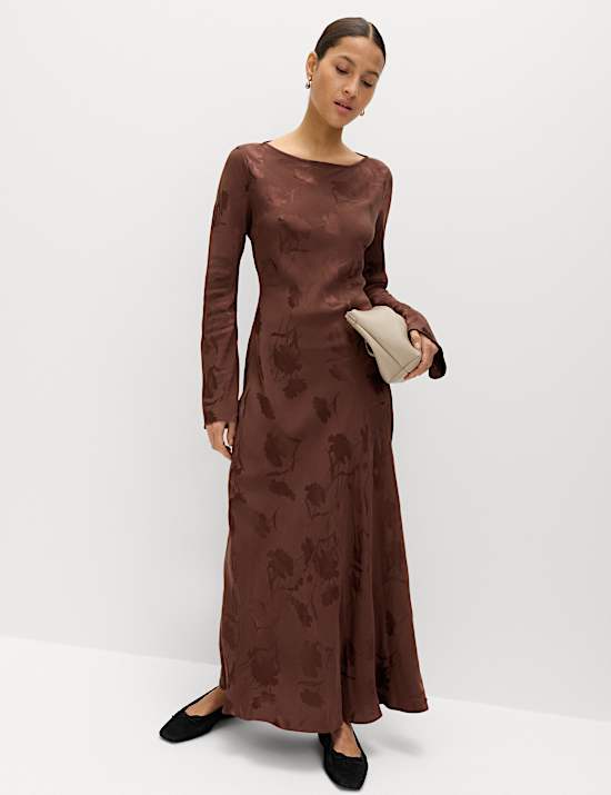 Jacquard Round Neck Midaxi Dress
