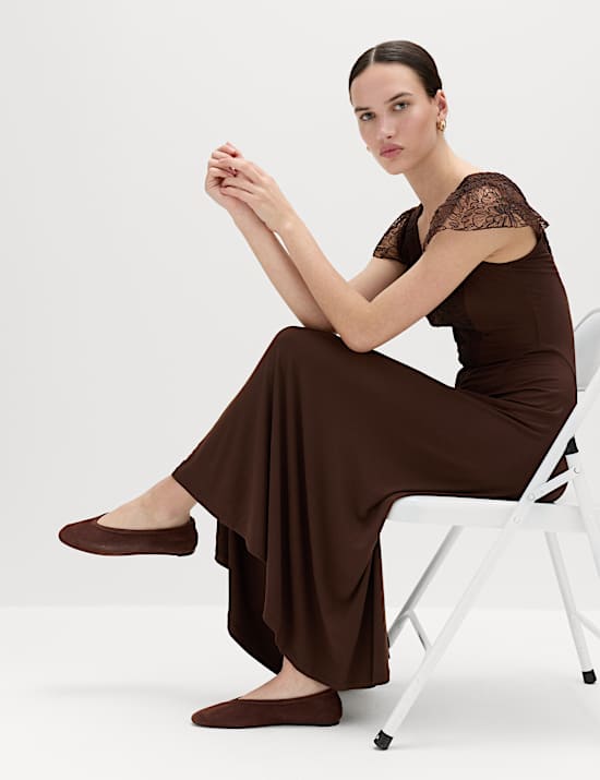 Robe midaxi coupe droite en jersey et dentelle &agrave; col en V