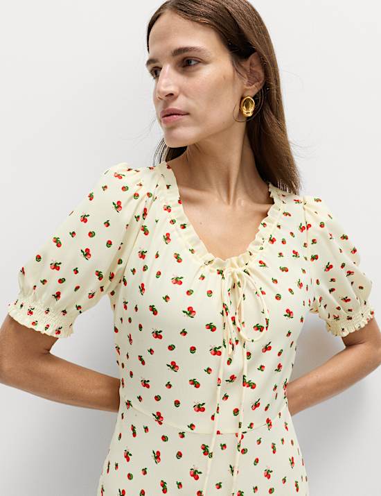 Vestido midi fruncido