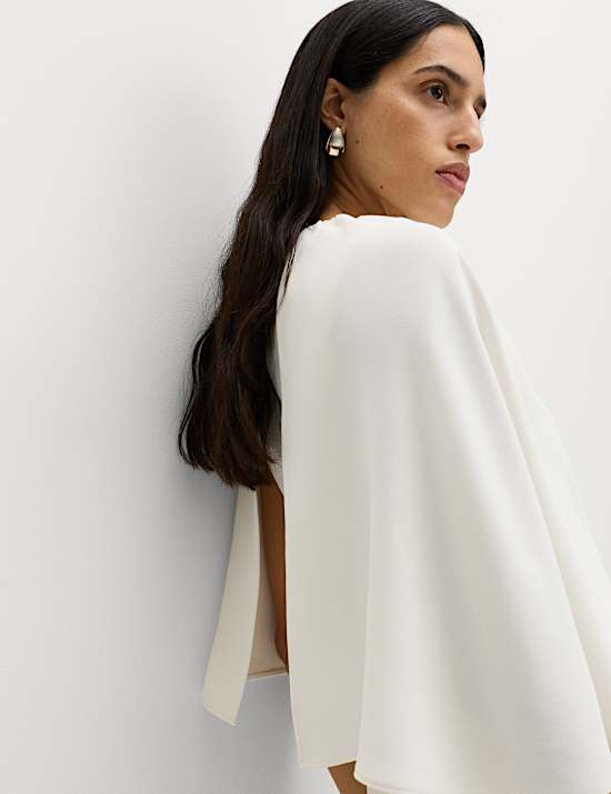 Midaxi-S&auml;ulenkleid mit Cape-Detail