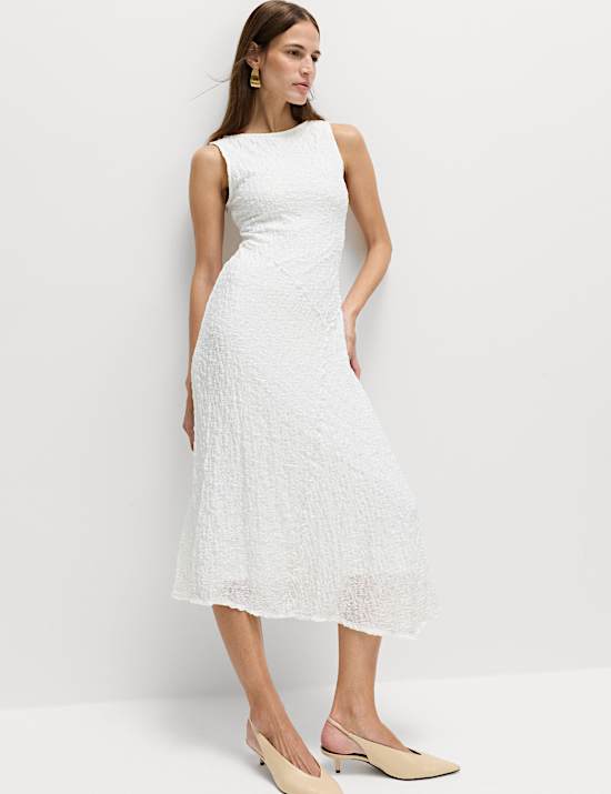 Robe coupe droite midaxi en coton textur&eacute;