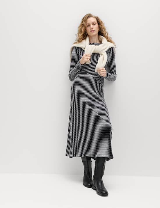 Robe midi coupe droite confortable en jersey &agrave; rayures