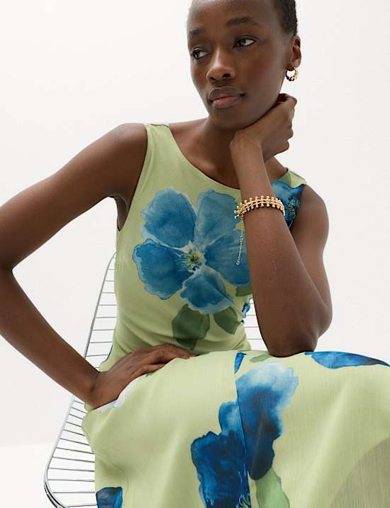 Floral Round Neck Midi Column Dress