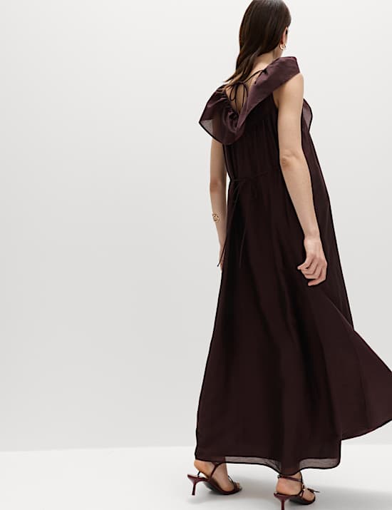 L&auml;ssiges Midaxi-Kleid aus Lyocell, mit V-Ausschnitt und R&uuml;schendetail