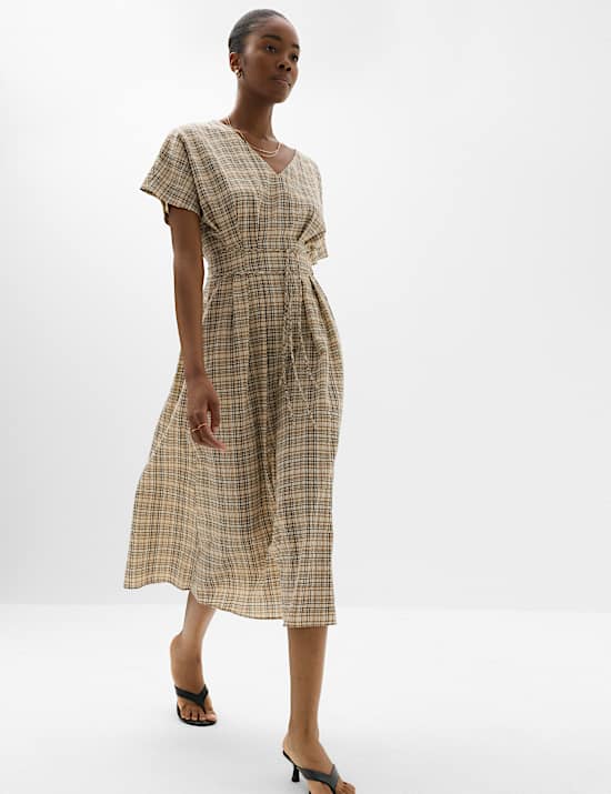 Midi dresses