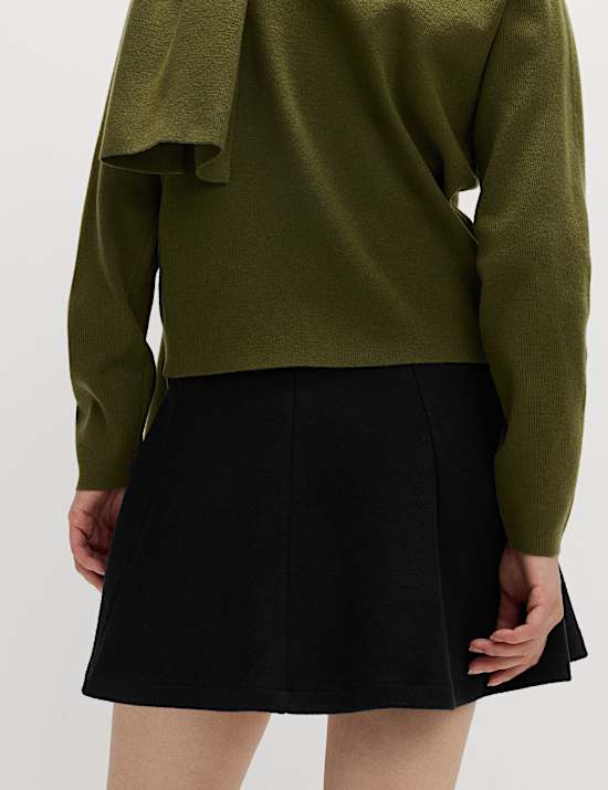 Minirock aus Jersey mit Nahtdetail