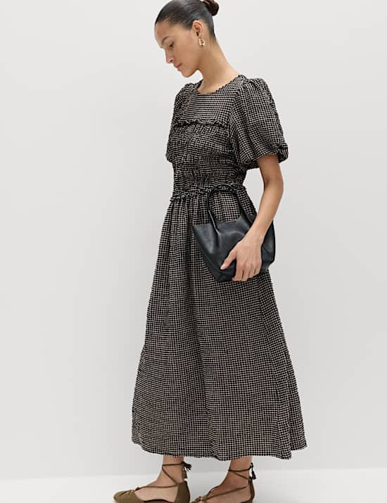 Vestido midi con manga abullonada y cuadros vichy