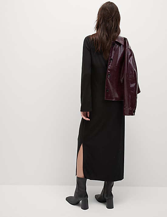 Robe midi coupe droite &agrave; encolure ronde