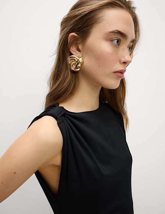 Round Neck Ruched Midi Bodycon Dress