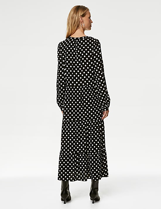 Robe midi &agrave; col V avec imprim&eacute; et volants