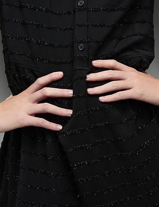 Textured V-Neck Midi Relaxed Dress