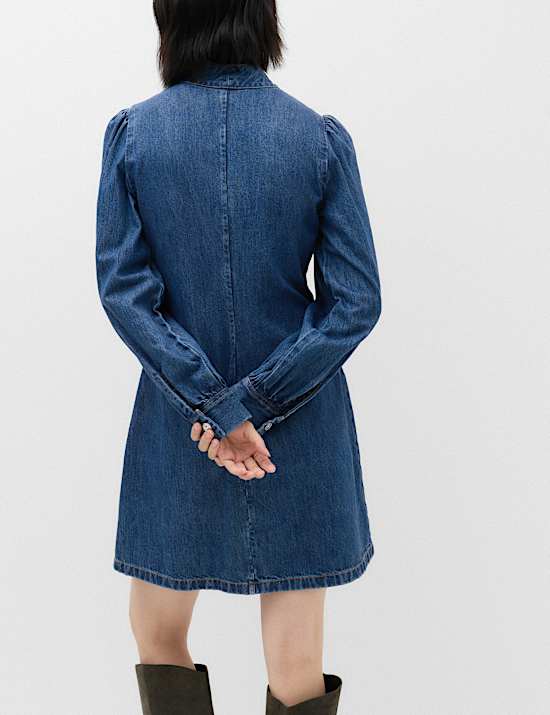 Robe ample coupe courte en jean avec encolure &agrave; nouer