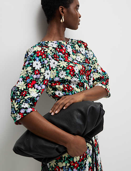 Floral Round Neck Midaxi Tea Dress