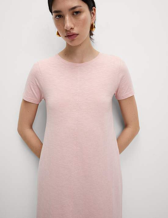 שמלת טי-שירט באורך מידי מכותנה טהורה עם צווארון עגול