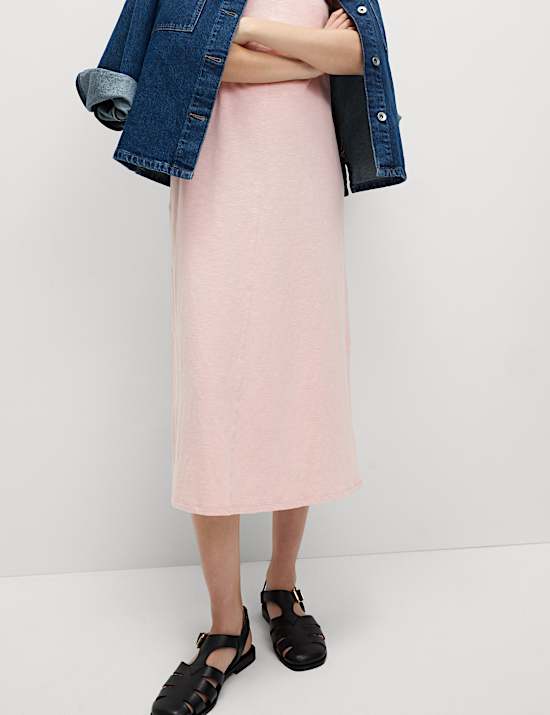 שמלת טי-שירט באורך מידי מכותנה טהורה עם צווארון עגול