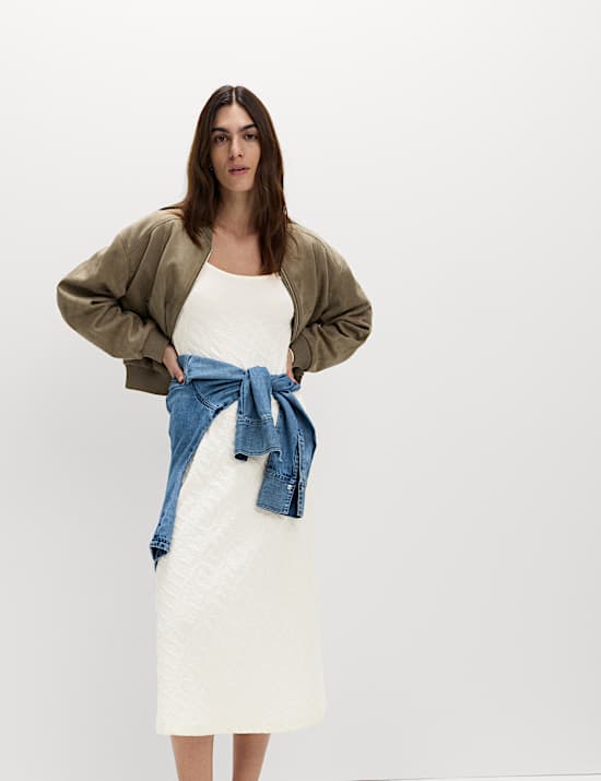 Jersey Textured Scoop Neck Midi Column Dress