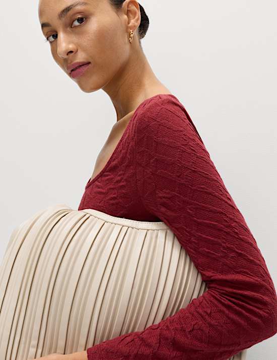 Jersey Textured Scoop Neck Midi Column Dress