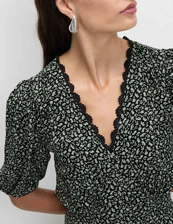 Printed V-Neck Midi Tea Dress