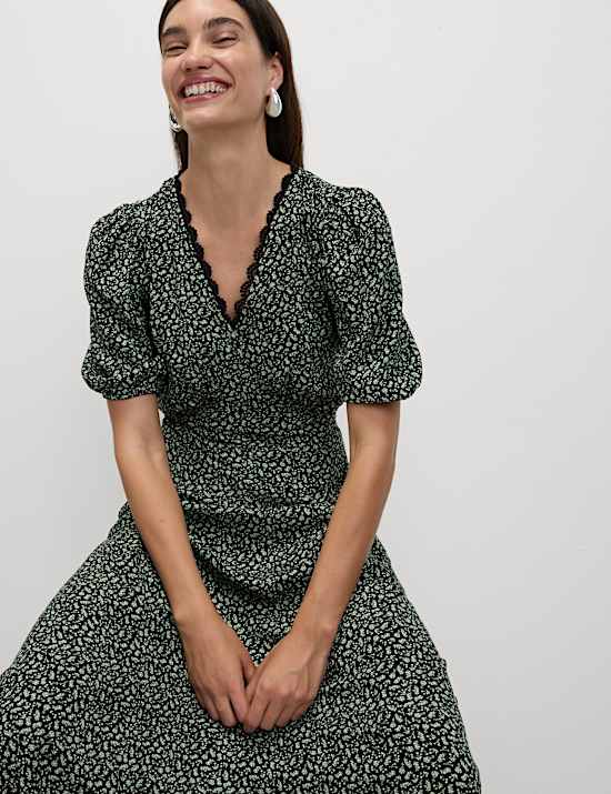 Printed V-Neck Midi Tea Dress