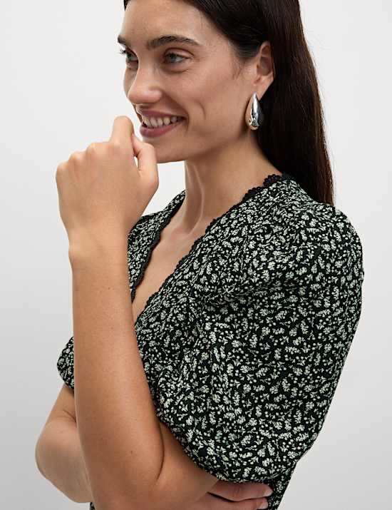 Printed V-Neck Midi Tea Dress