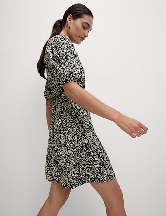 Printed V-Neck Tie Waist Mini Tea Dress