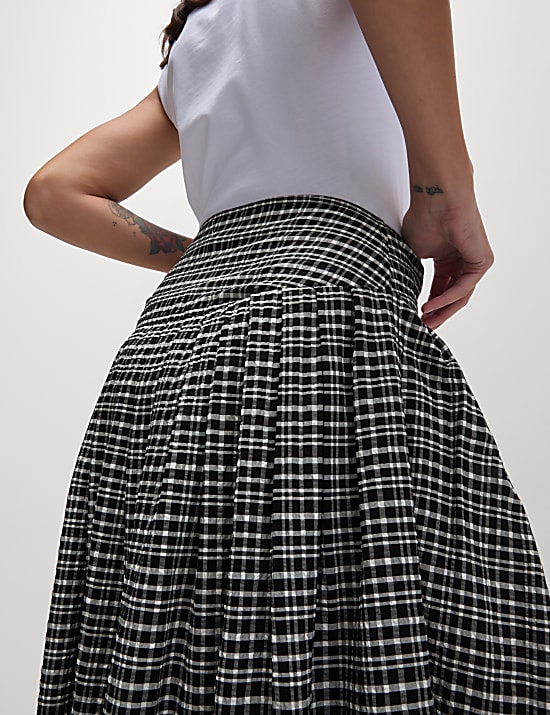 Checked Pleated Midaxi A-Line Skirt