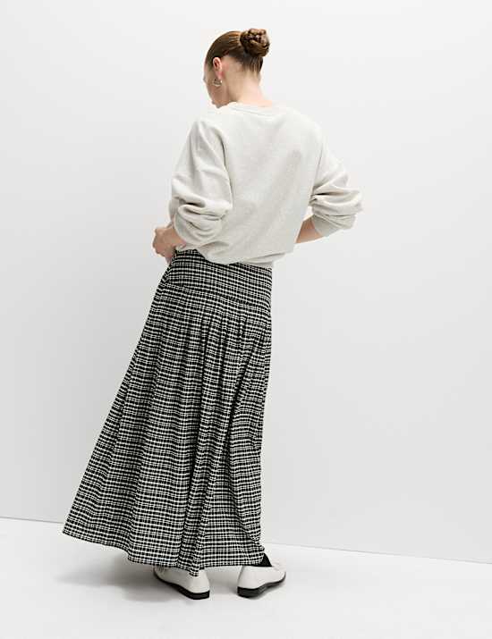 Checked Pleated Midaxi A-Line Skirt
