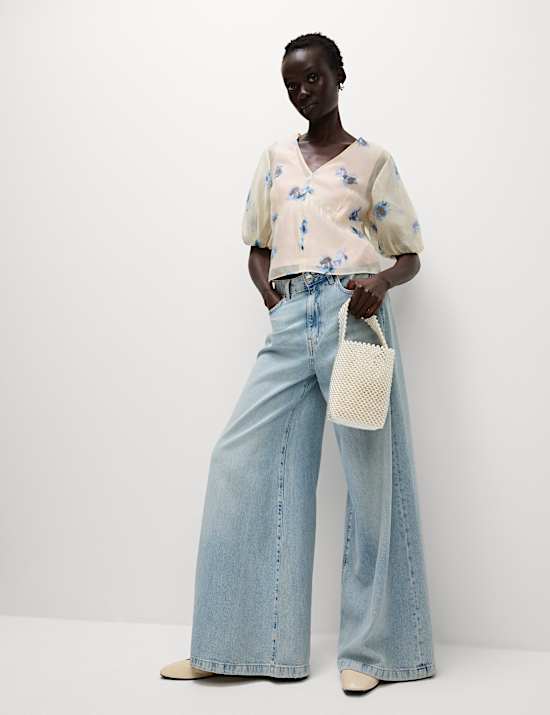 Organza Floral V-Neck Puff Sleeve Blouse