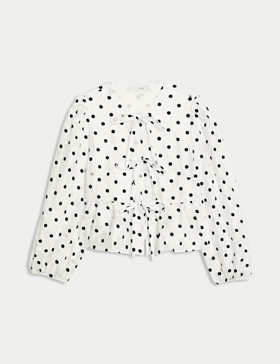 Bluse mit Polkadot-Print, Puffärmeln und Bindedetail vorne